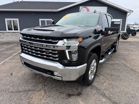 Used 2022 Chevrolet Silverado 2500 LTZ AWD/4WD image 9