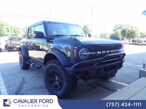Certified 2024 Ford Bronco Wildtrak AWD/4WD image 1