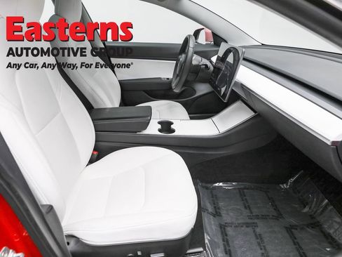 Used 2020 Tesla Model 3 Standard Range image 22