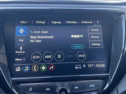 Used 2021 Chevrolet TrailBlazer ACTIV w/ Technology Package FWD image 13