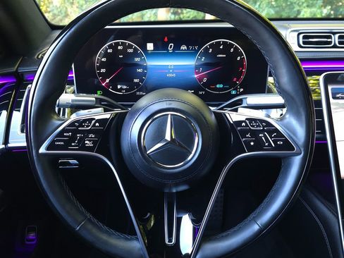 Used 2021 Mercedes-Benz S 580 4MATIC Sedan image 34
