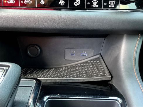 Used 2025 Nissan Pathfinder Rock Creek AWD/4WD image 16