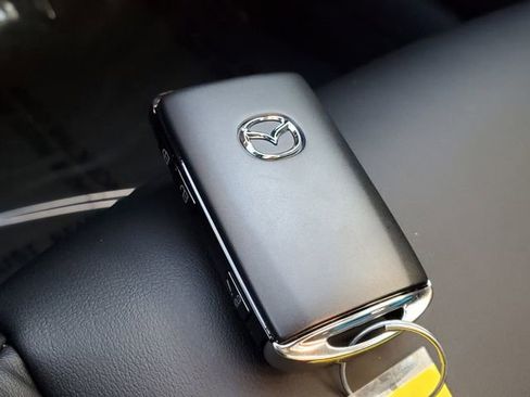 Used 2025 MAZDA MAZDA3 s Sport image 21