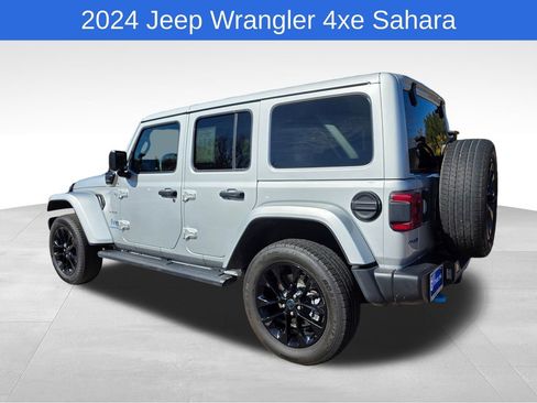 Used 2024 Jeep Wrangler Unlimited Sahara image 5