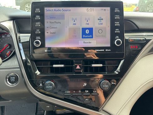 Used 2021 Toyota Camry XSE image 35