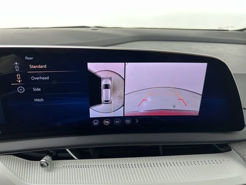 Used 2025 Cadillac Optiq Sport 1 AWD/4WD image 15