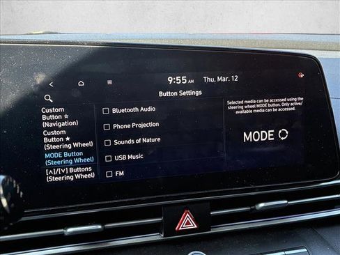 Used 2025 Hyundai Elantra SEL image 14