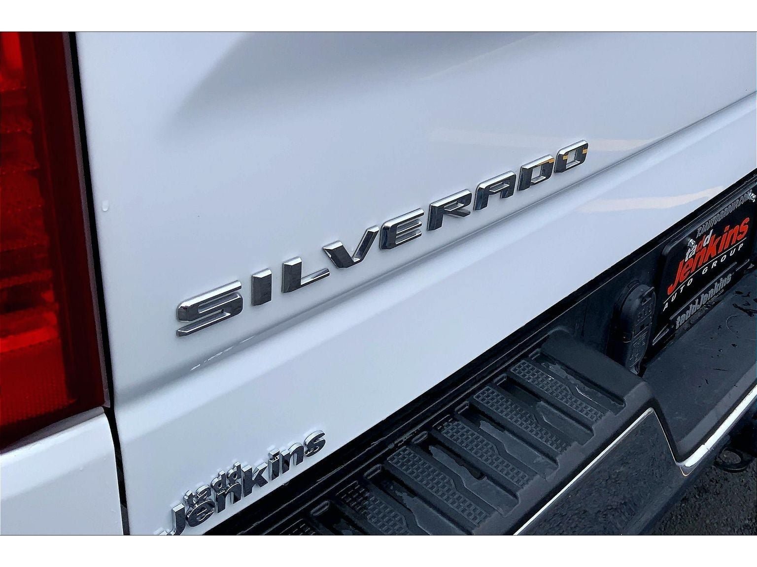 Used 2021 Chevrolet Silverado 1500 LT w/ Work Truck Package AWD/4WD image 9