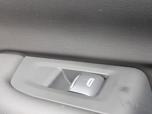New 2026 Chevrolet Tahoe High Country AWD/4WD image 38