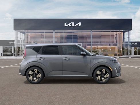 New 2025 Kia Soul GT-Line image 2