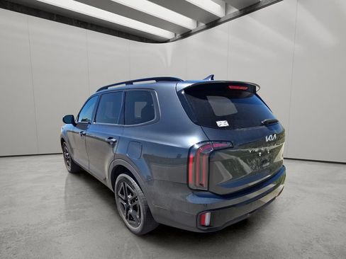 Used 2024 Kia Telluride EX X-Line AWD/4WD image 3