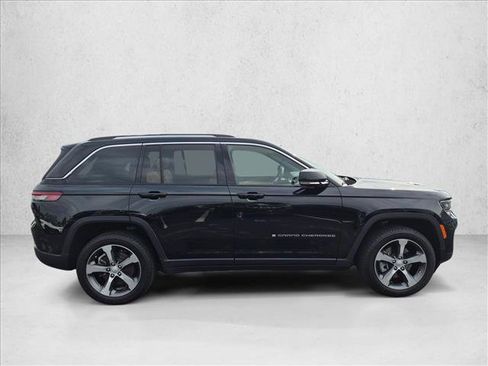Used 2022 Jeep Grand Cherokee Limited 4xe AWD/4WD image 4
