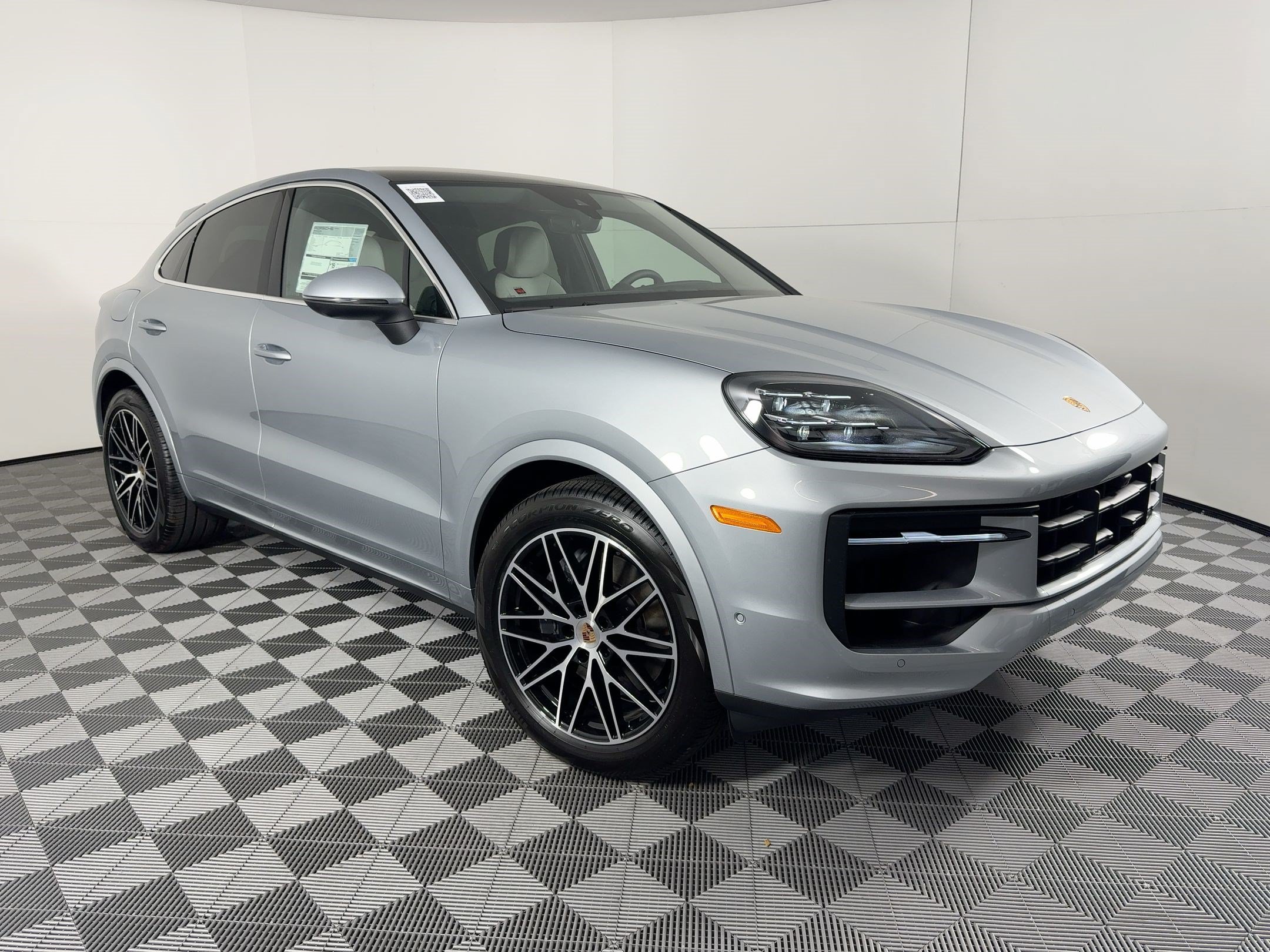 Certified 2026 Porsche Cayenne Coupe AWD/4WD image 7