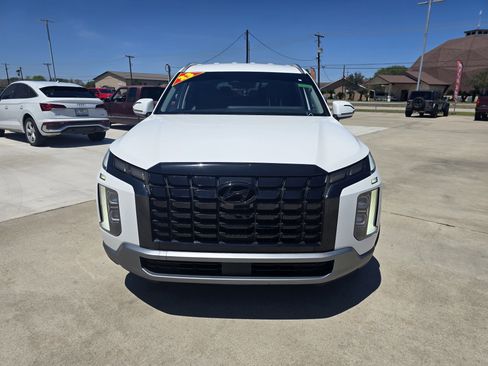 Used 2023 Hyundai Palisade SEL FWD image 8