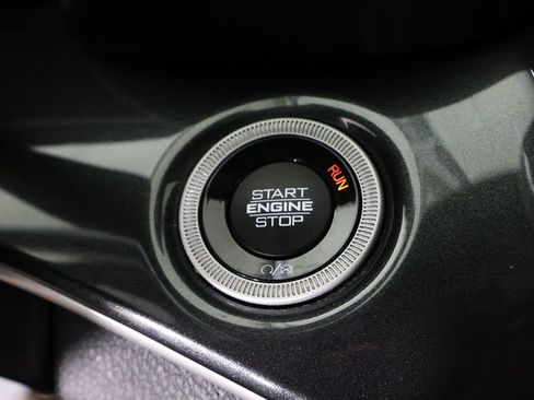 Used 2022 Jeep Grand Cherokee L Laredo AWD/4WD image 41