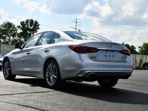 Used 2020 INFINITI Q50 Luxe w/ Essential Package (3.0T Luxe) AWD/4WD image 5