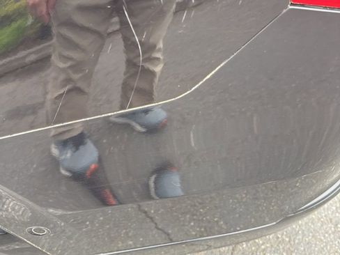 Used 2017 Volvo XC90 T6 Momentum w/ Vision Package image 8