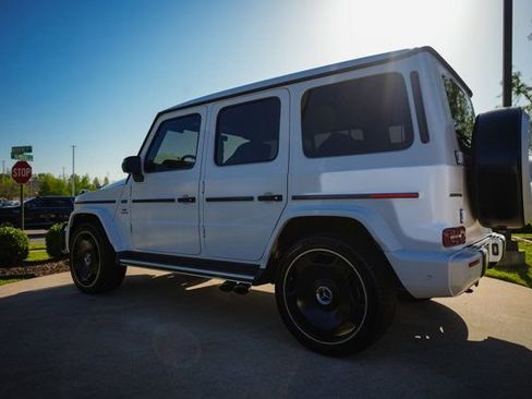 Certified 2022 Mercedes-Benz G 63 AMG 4MATIC image 11