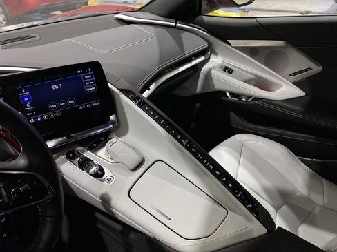 Used 2021 Chevrolet Corvette Stingray Preferred Conv w/ 2LT image 7