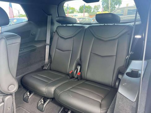 Used 2023 Cadillac XT6 Premium Luxury AWD/4WD image 14