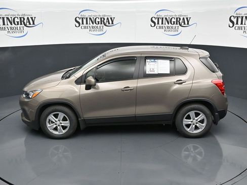 Used 2021 Chevrolet Trax LS w/ Tint and Cruise Package image 12