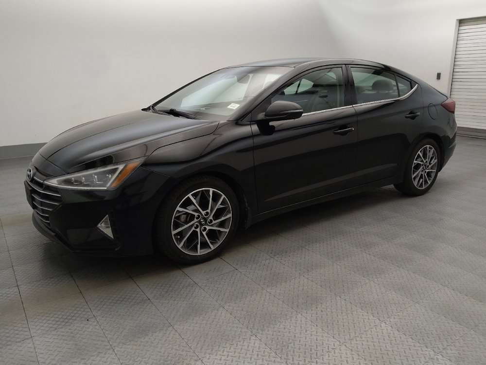 Used 2020 Hyundai Elantra Limited FWD image 2