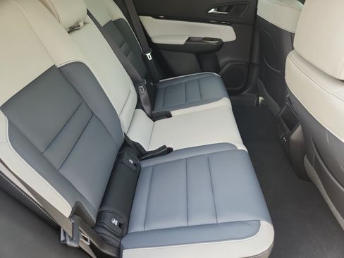 Used 2025 Honda Prologue Touring image 18