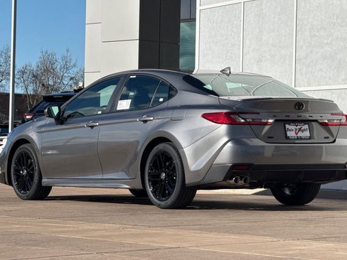 New 2026 Toyota Camry SE image 6