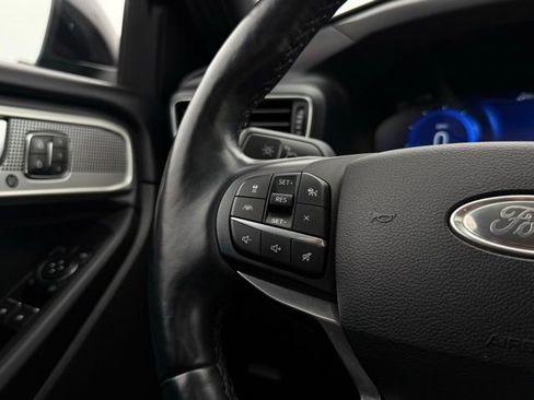 Certified 2020 Ford Explorer Platinum image 10