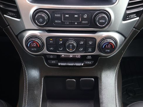 Used 2019 Chevrolet Tahoe LS image 27