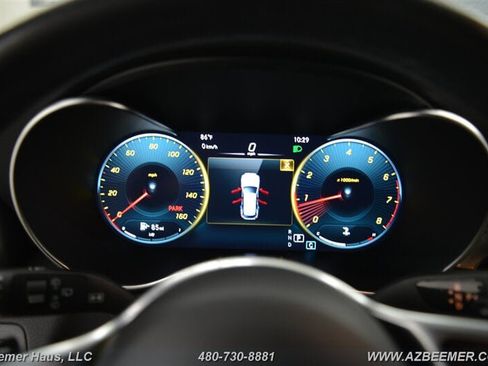 Used 2022 Mercedes-Benz GLC 300 4MATIC image 29