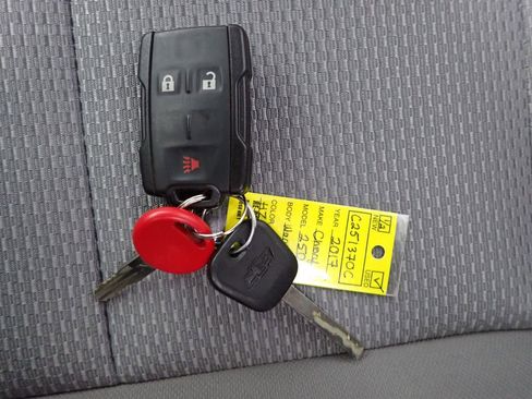 Used 2017 Chevrolet Silverado 2500 W/T w/ Snow Plow Prep Package image 33