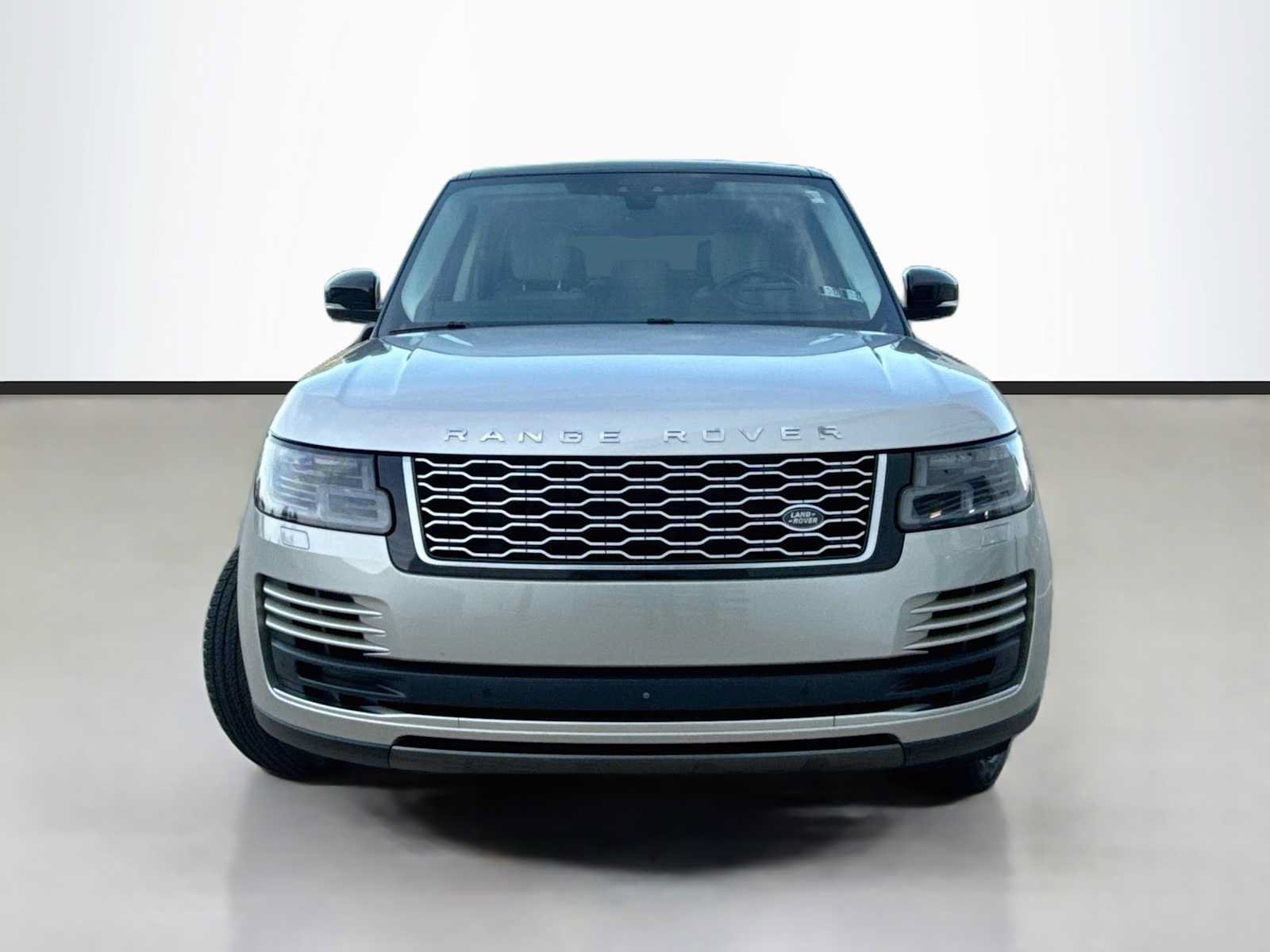 Used 2020 Land Rover Range Rover HSE AWD/4WD image 2