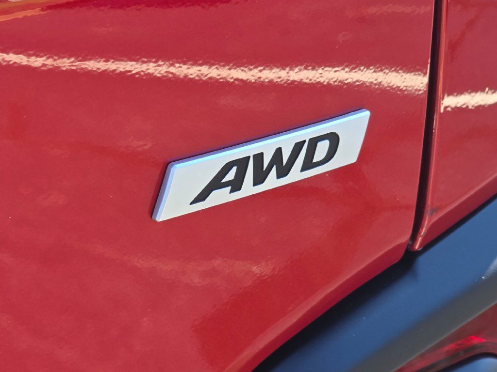 Used 2020 Hyundai Kona SEL Plus AWD/4WD image 14