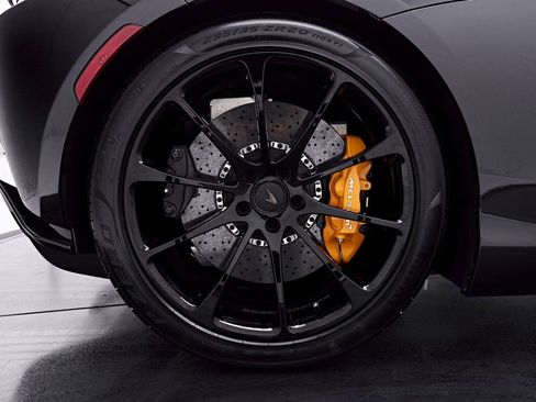 Used 2026 McLaren Artura RWD image 44
