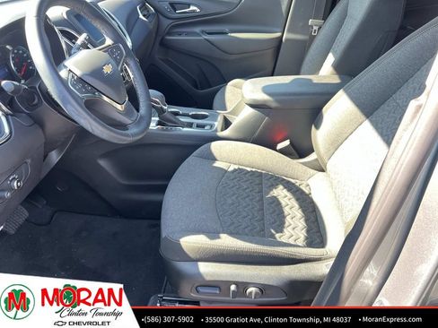 Certified 2024 Chevrolet Equinox LT FWD image 17