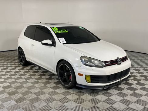 Used 2010 Volkswagen GTI 2-Door FWD image 17