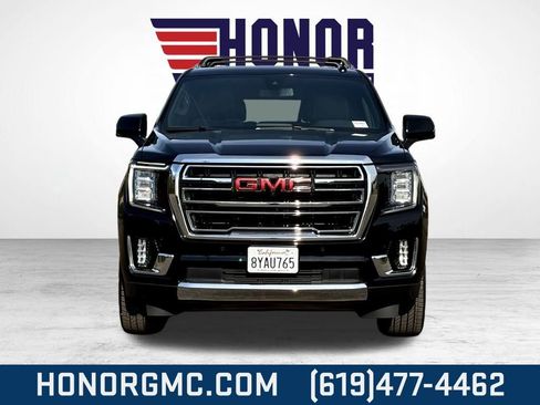 Used 2021 GMC Yukon SLT w/ SLT Premium Package image 8