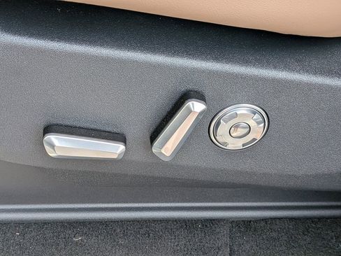 New 2026 Lincoln Navigator Black Label AWD/4WD image 22