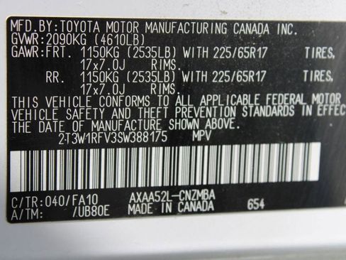 Used 2025 Toyota RAV4 XLE FWD image 31