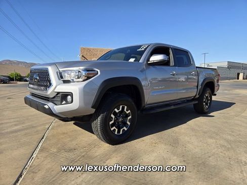 Used 2019 Toyota Tacoma TRD Off-Road AWD/4WD image 2