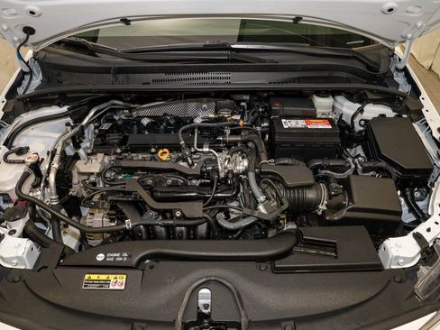 Used 2024 Toyota Corolla LE image 18