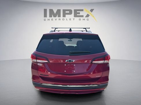 Used 2022 Chevrolet Equinox RS w/ LPO, Hit The Road Package FWD image 4
