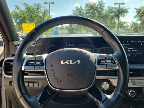 Used 2024 Kia Telluride EX X-Line AWD/4WD image 16