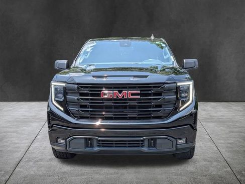 Used 2023 GMC Sierra 1500 Elevation AWD/4WD image 9