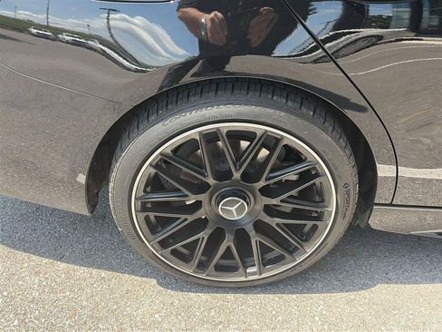 Used 2024 Mercedes-Benz C 300 Sedan image 13