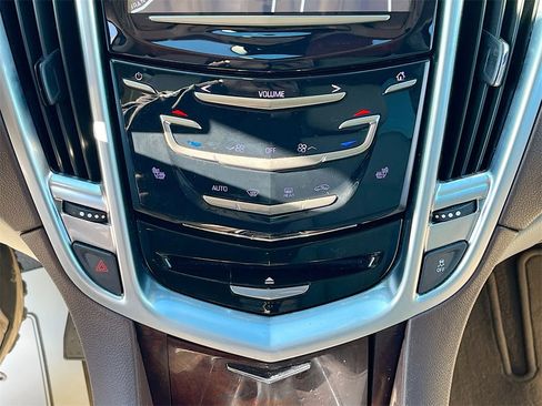 Used 2015 Cadillac SRX Luxury w/ Driver Awareness Package image 29