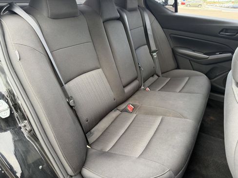 Used 2023 Nissan Altima 2.5 SV image 18