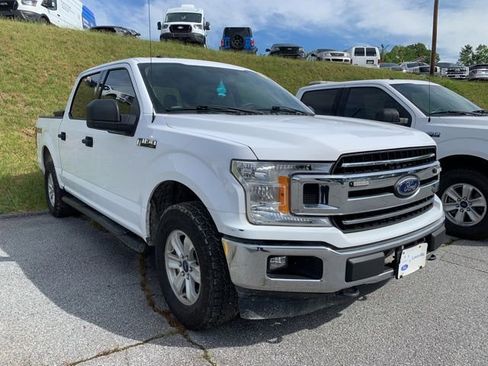 Used 2018 Ford F150 XLT w/ Trailer Tow Package AWD/4WD image 2