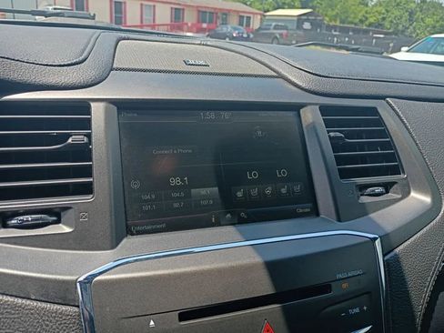 Used 2014 Lincoln MKS w/ Equipment Group 101A FWD image 11